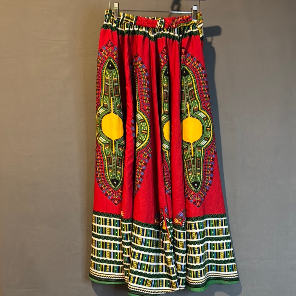 Lapogee Vibrant Red Ethnic Print Skirt size large